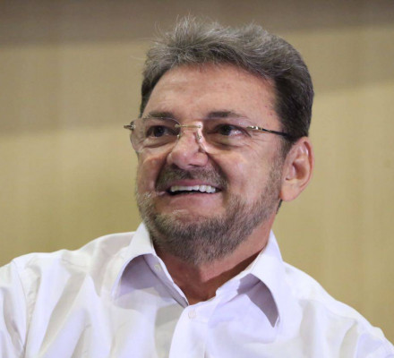 PT filia nesta terça-feira (22), o ex-governador Wilson Martins e mais três deputados